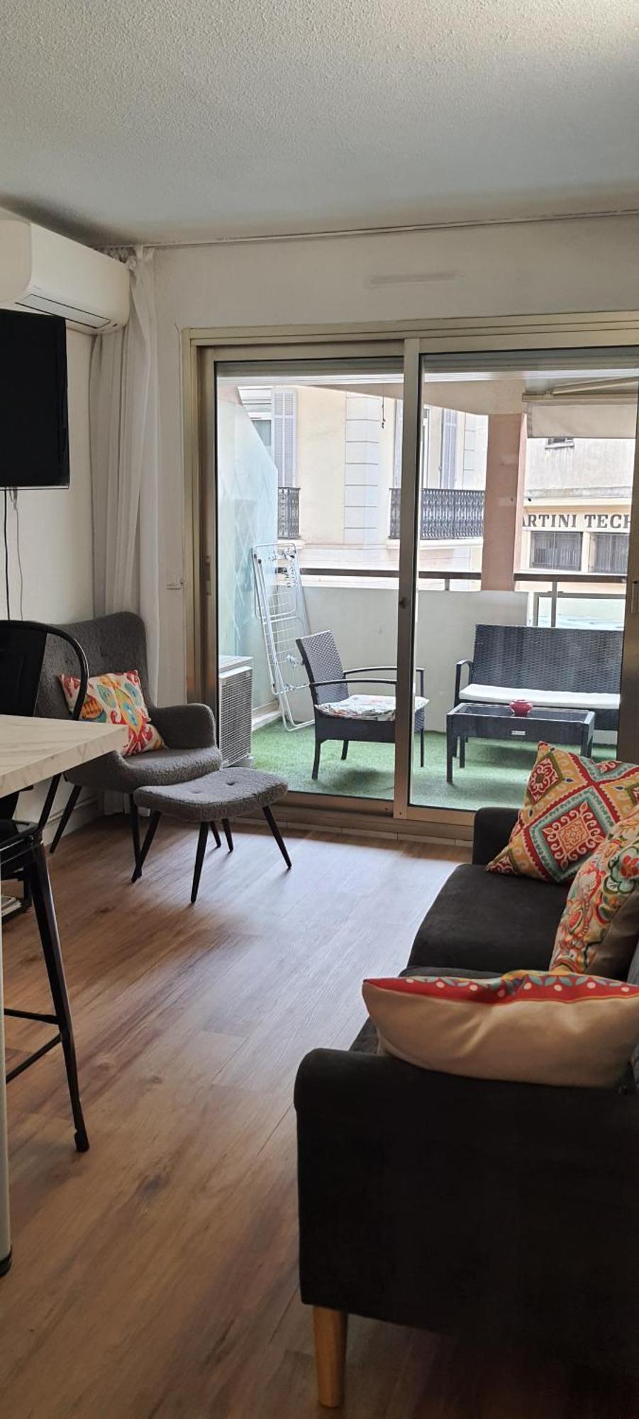 T2 Cannes Center Eksteriør bilde